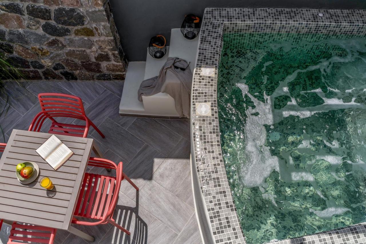 Wine And Yard Caves Hotel Pyrgos Kallistis Exterior photo